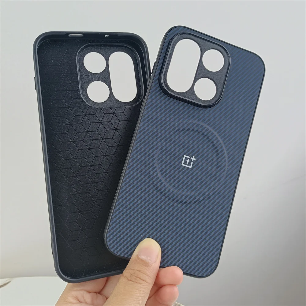 Premium Magnetic Carbon Fiber Matte Phone Case - Luxury Protection Cover