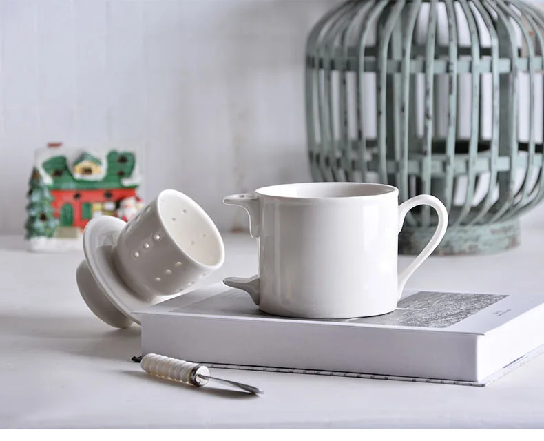 Description Picture 4 of itemCeramic French Butter Dish with Knife,Porcelain Cheese Fresh Keeper Crock with Water Line,Kitchen Accessories,Storage Organizer