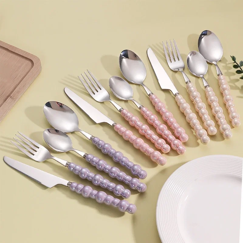 Set of 4 Ceramic Pearl Handle Cutlery Set Knife Fork Spoon Creative Cute Soup Spoon Western Food Steak Knife Spoon and Fork Set
