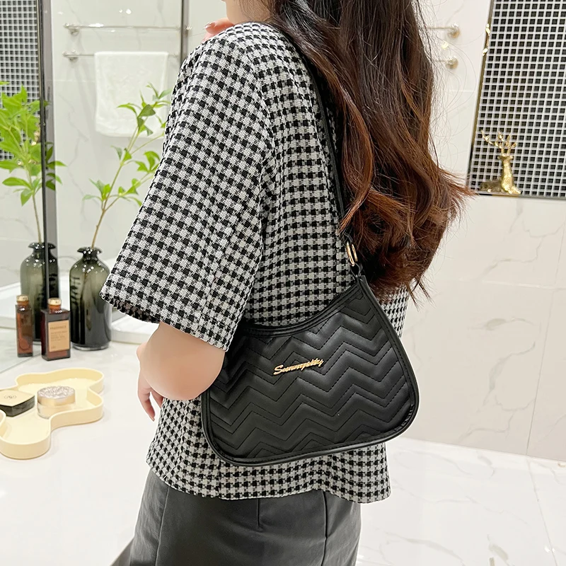 Women Soft Faux Ladies Handbag Crossbody Bag Underarm Bag Retro Fashion Design Girls Small Shoulder Bags Shoulder Bag