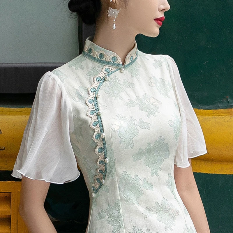 

Flying Sleeve Green Cheongsam 2023 New Elegant High-End Young Girls Improved Fresh Vintage Summer Chinese Qipao Dress