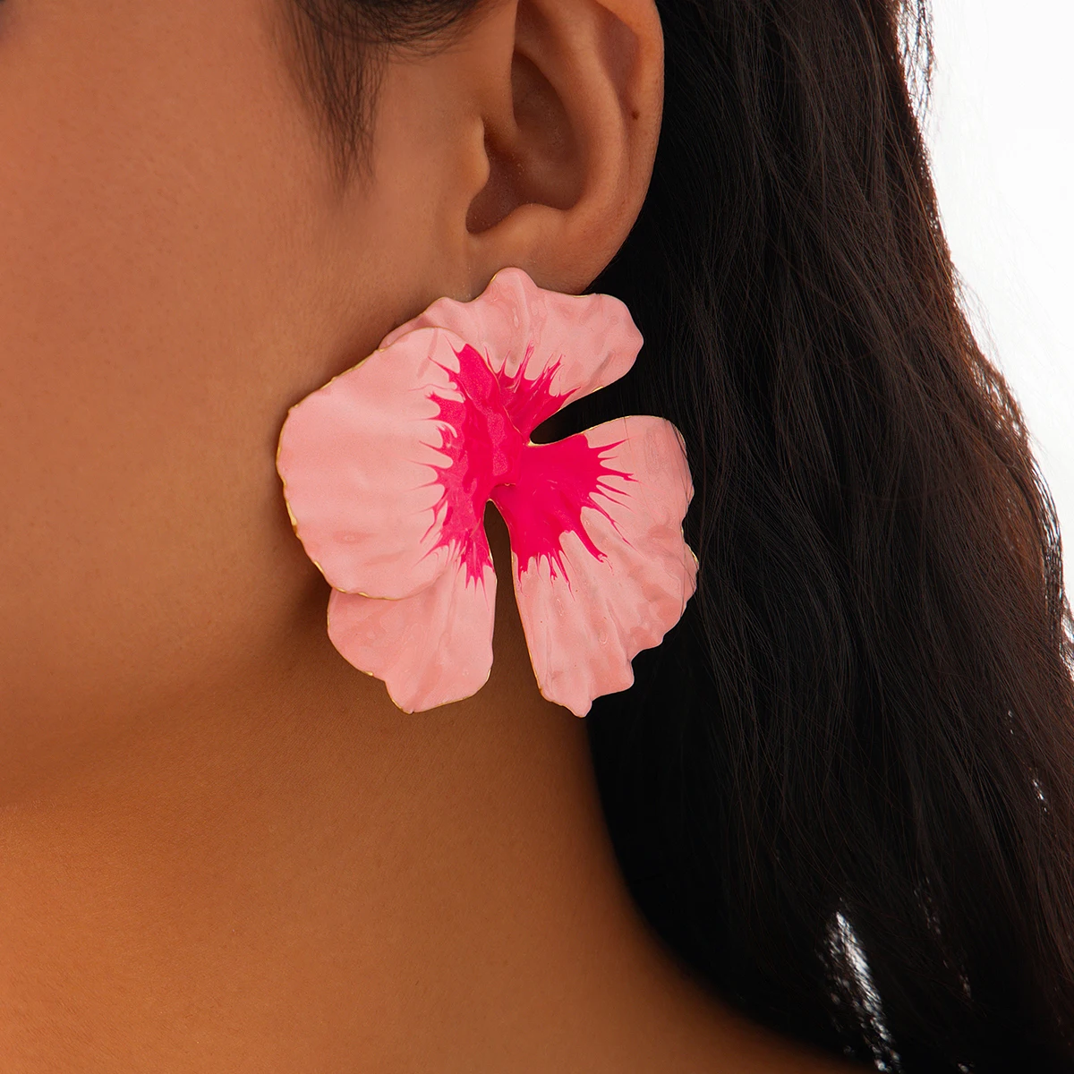 SHISHIKUI❤️ピアスSHINY PINK 新品未使用 THE SHISHIKUI Pierce II BABY PINKの通販 by