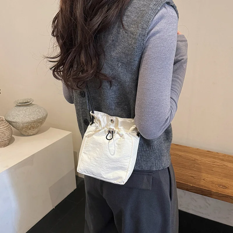 Borsa a Tracolla per Telefono, Piccola Borsa in Nylon per Cellulare, Borsa a Tracolla per Smartphone con Cerniera - immagine 5