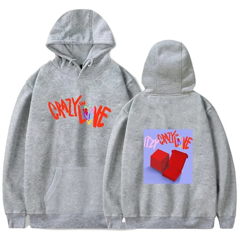 Itzy hoodie hooded streetwear hip hop crazy in love graphic men women hoodies oversized sweater pullovers y2k gothic casual 2024