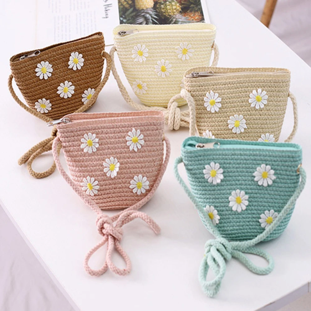 

2022 New Design Daisy Flower Straw Bag Messenger Bag Children Girls Shoulder Bag Kids Keys Coin Purse Cute Princess Mini Handbag