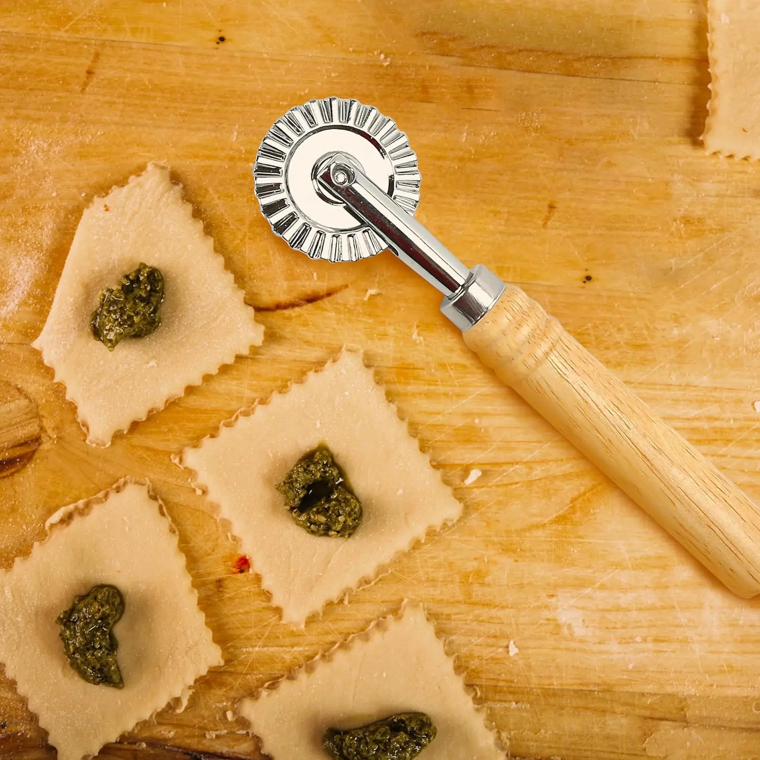 Description Picture 6 of itemSimple DIY Pasta Cutter Wheel Round Pizza Divider Ravioli Crimper Home Wooden Handle Cookie Press Embossing Mold Kitchen Tool