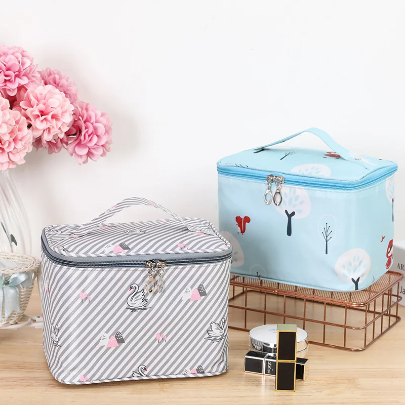 2024 new super popular cartoon makeup bag, large capacity travel storage bag, portable multifunctional toiletries bag