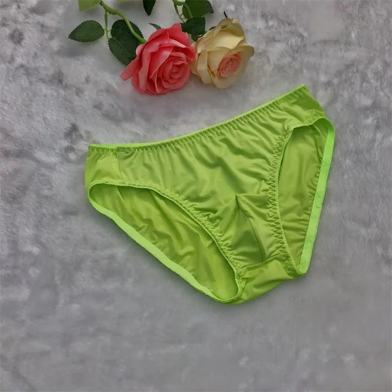 Ultra-Thin Silky Ice Silk Elastic Soft Close-Fitting Fabric Men's Daily Comfort Lace Underwear Breathable Briefs Briefs