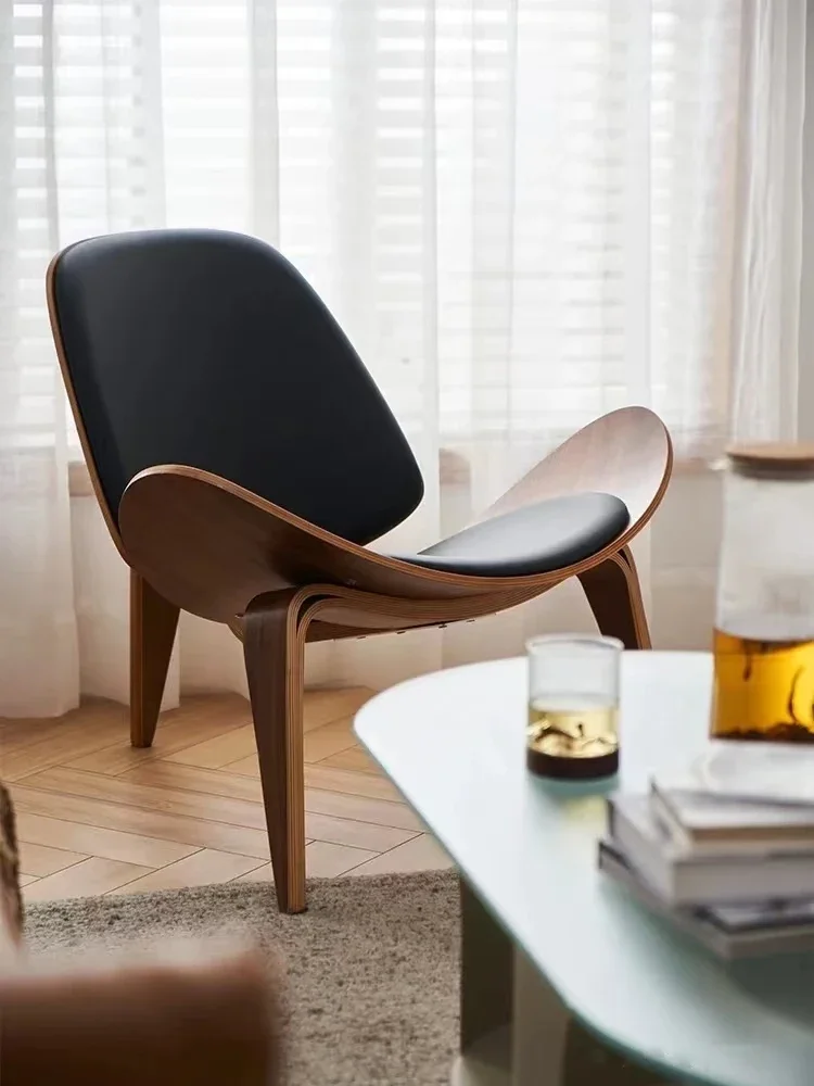 

Aircraft Chair Smile Chair Designer Genuine Leather Triangle Shell Chair Chair Living Room Casual Chair