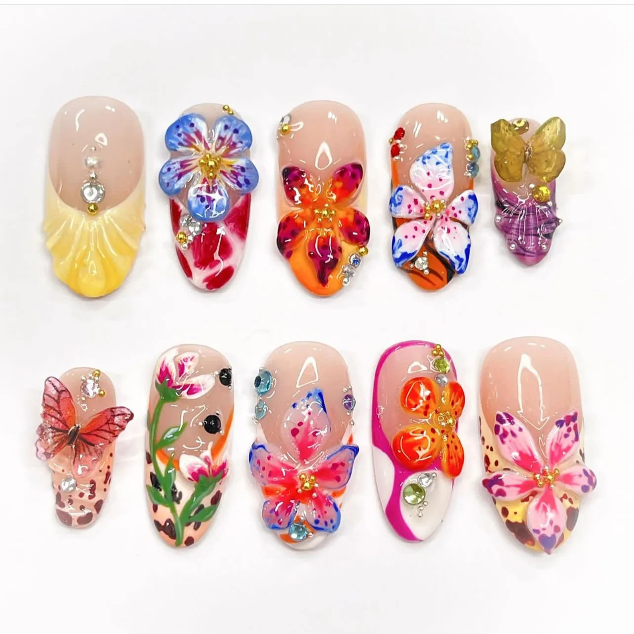 24pcs Tropical Flower Press On Nails Colorful French 3D Crystal Butterfly Shells Pattern Printed False Nails Almond Fake Nail
