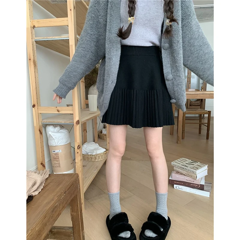 Autumn Pleated Women Mini Skirts Korean Sweet Knitted Slim Female Skirts New Preppy Style Elastic Waist Ladies Casual Skirt InsI