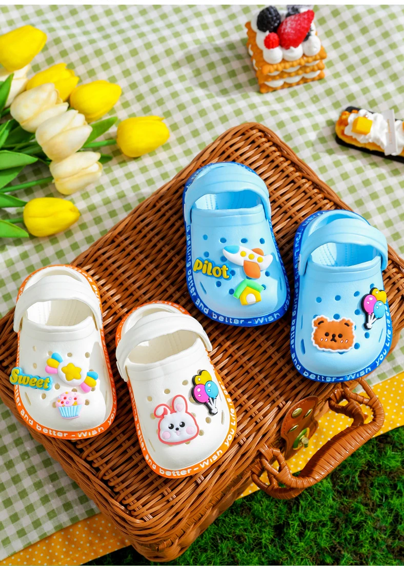 extra wide children's shoes Summer Children Garden Clogs Shoes Boys&Girls Beach Sandal Kids Lightweight Breathable Cute Cartoon Slip On Mules Baby Slipper bata children's sandals