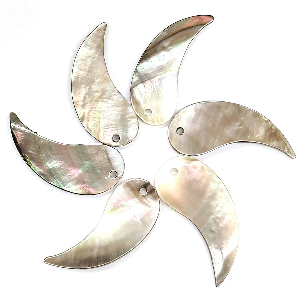 

10 Pieces/Pack of Exquisite Natural Shell Chips Chili Pendant Charm Bracelet DIY Jewelry Accessories Fashion Necklace 12x29mm