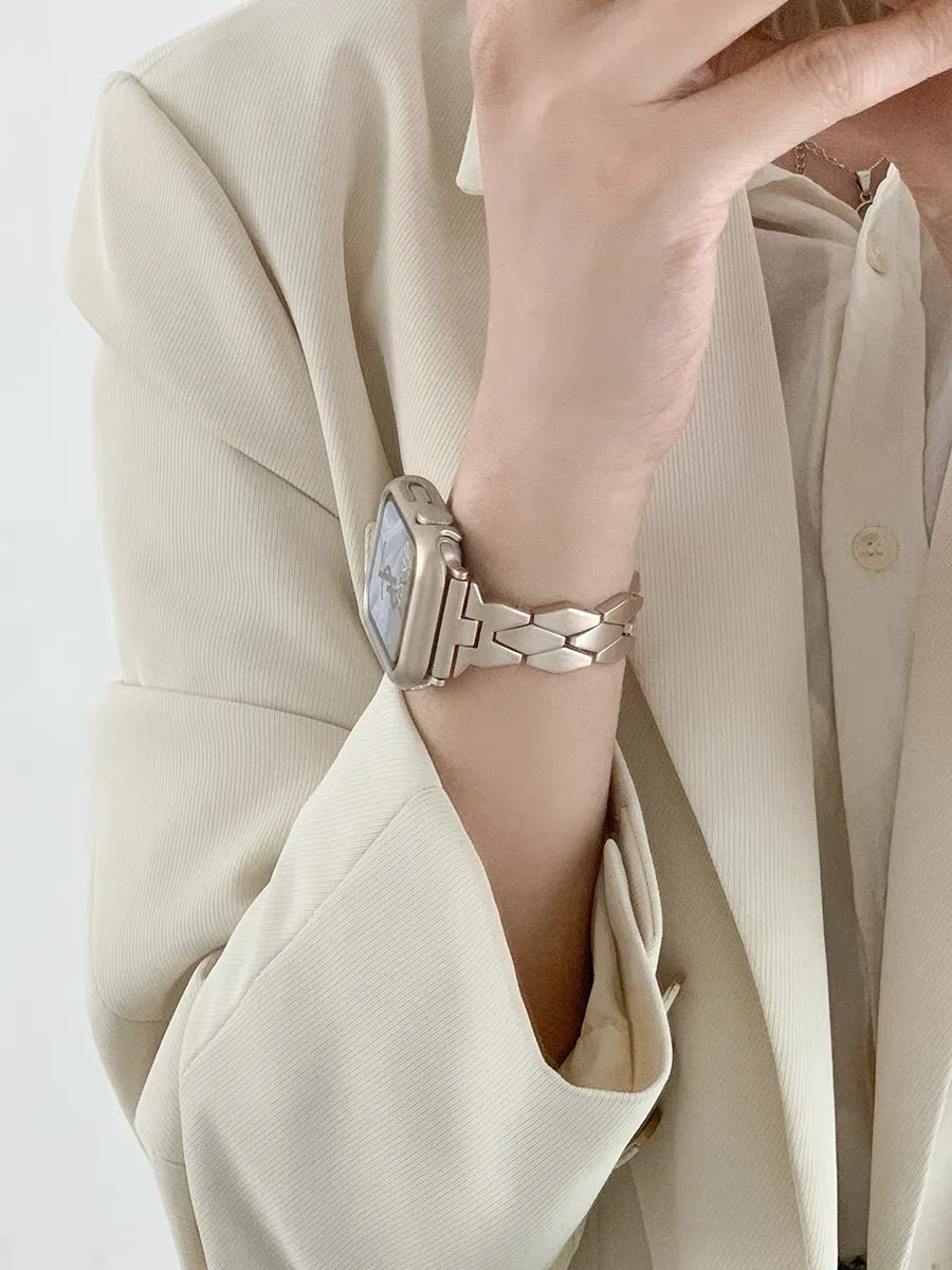 Premium Stainless Steel Chain Strap for Smartwatch - Metal Bracelet Band