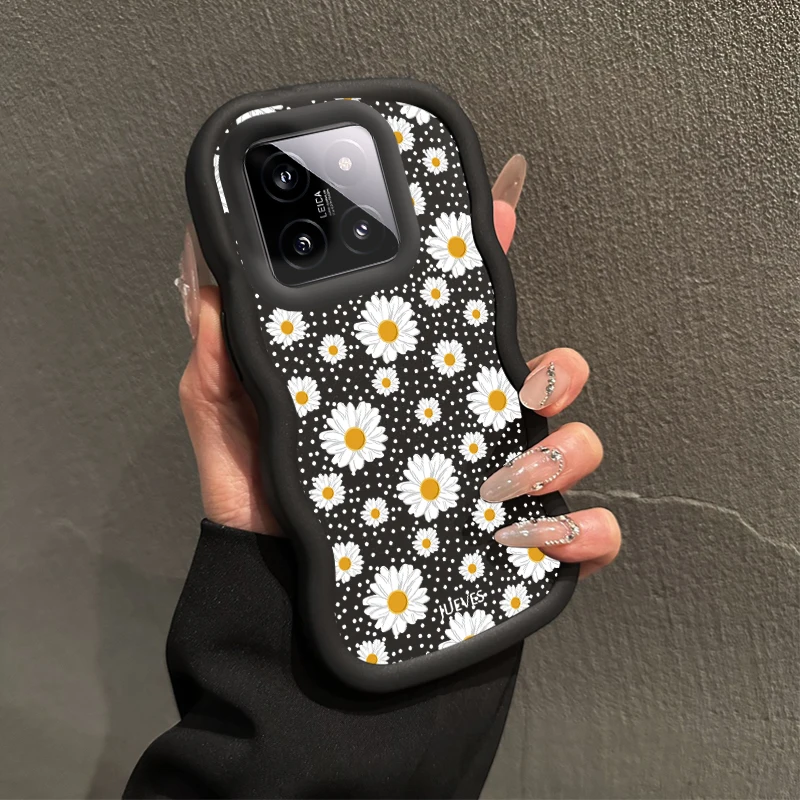 White Daisy Wavy Silicone Phone Case