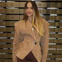 Fashion Dark Color Suede Fabric Stand Up Collar Jacket Women Causal Waist Cinched Broad Shoulder Coat Autumn High Street Outwear 2