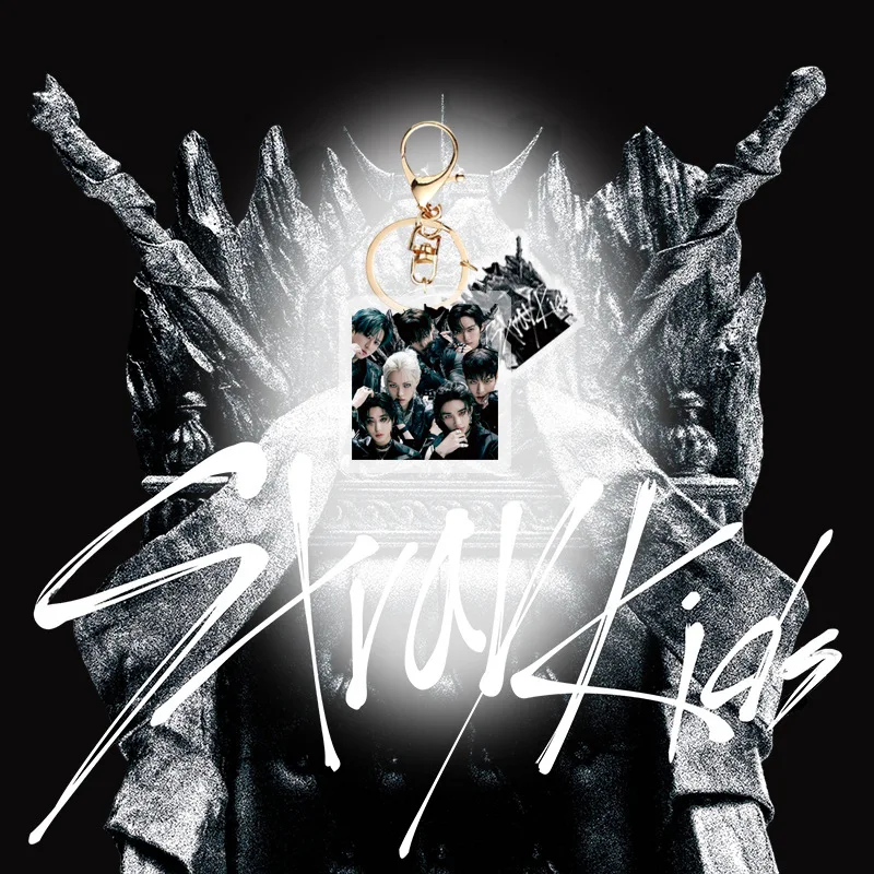 Stray Kids New Album GIANT High Appearance Level New Acrylic Keychain Key Super Handsome Pendant Surrounding The Same 4