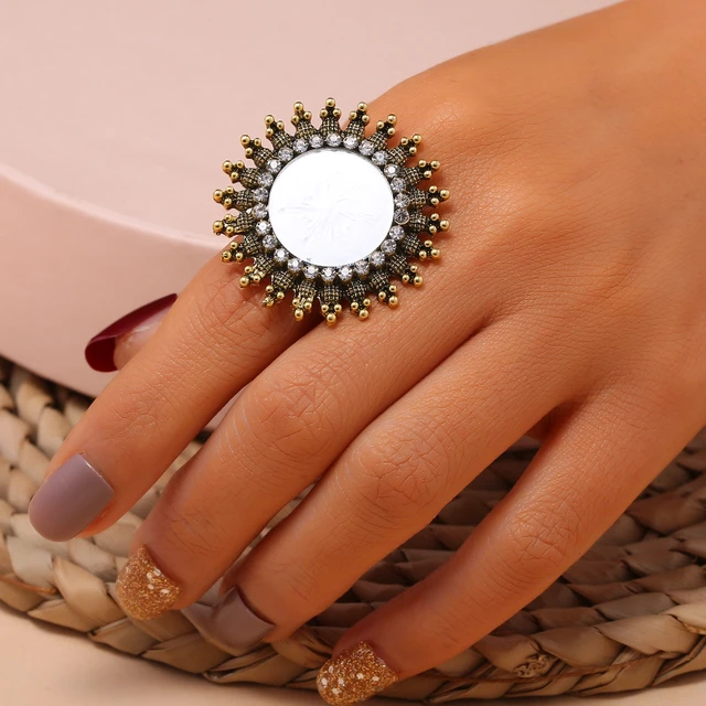 Buy Green Rings for Women by Bergo Jewels Online | Ajio.com