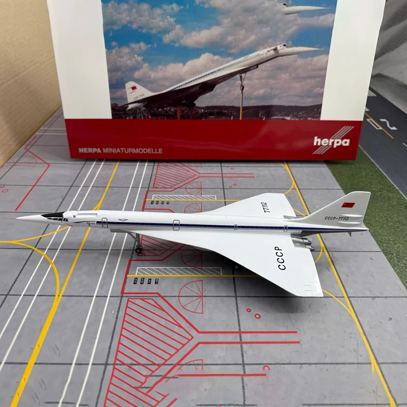 Herpa-ダイキャストロシア航空、1:200スケール、TU-144 CCP-77112