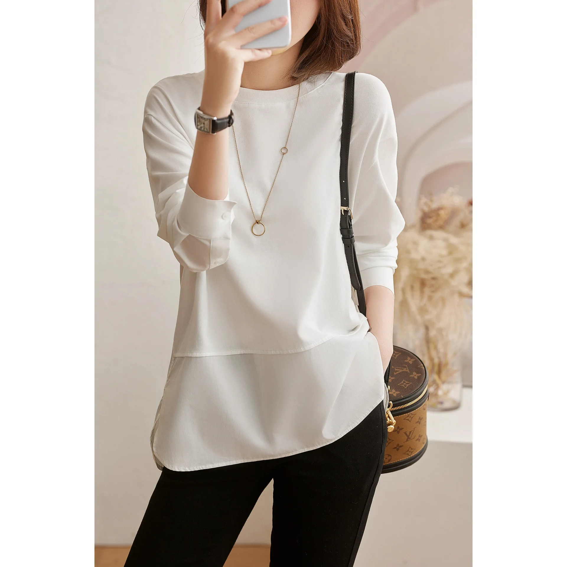 

Hoodie Sweater Bandage Dress ~ White Bottoming Shirt Inner Wear Can Be Worn outside Long Sleeve New Top for Women Spring
