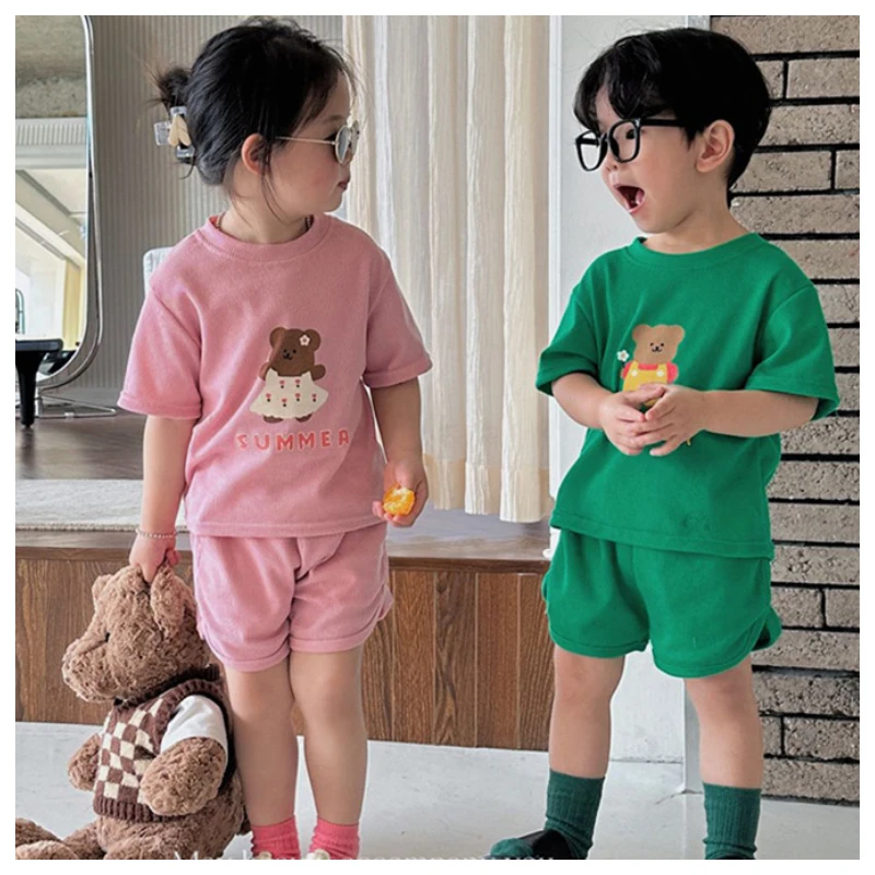 

New Summer Boys and Girls Suit Short-sleeved Shorts Two-piece Set Bear Design Lovely Leisure Korean Kids Clothes 1-6Y