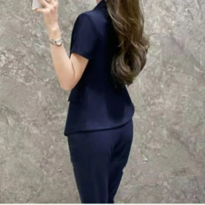 Рисунок 2 - Женский тонкий костюм