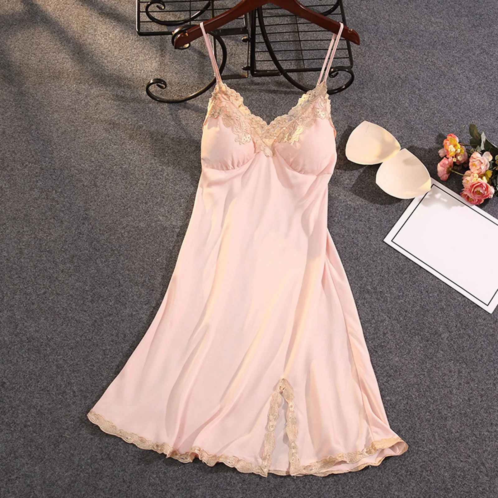 Women Sleepwear Satin Lace Robe Nightdress Ladies Sexy Lingerie Nightgown Dresses Sleepshirts Homewear Slit Chest Pad Pajamas