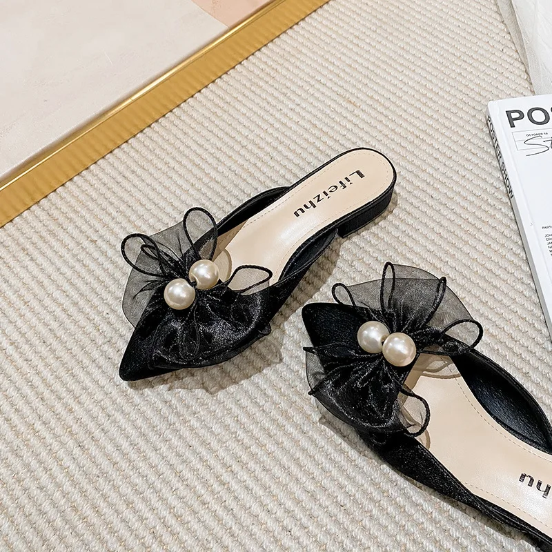 우아한 숙녀 레이스 bowknot 여름 신발 여성 실크 슬리퍼 지적 발가락 메드 하이힐 슬라이드 진주 sandalias mujer 빅 사이즈 43