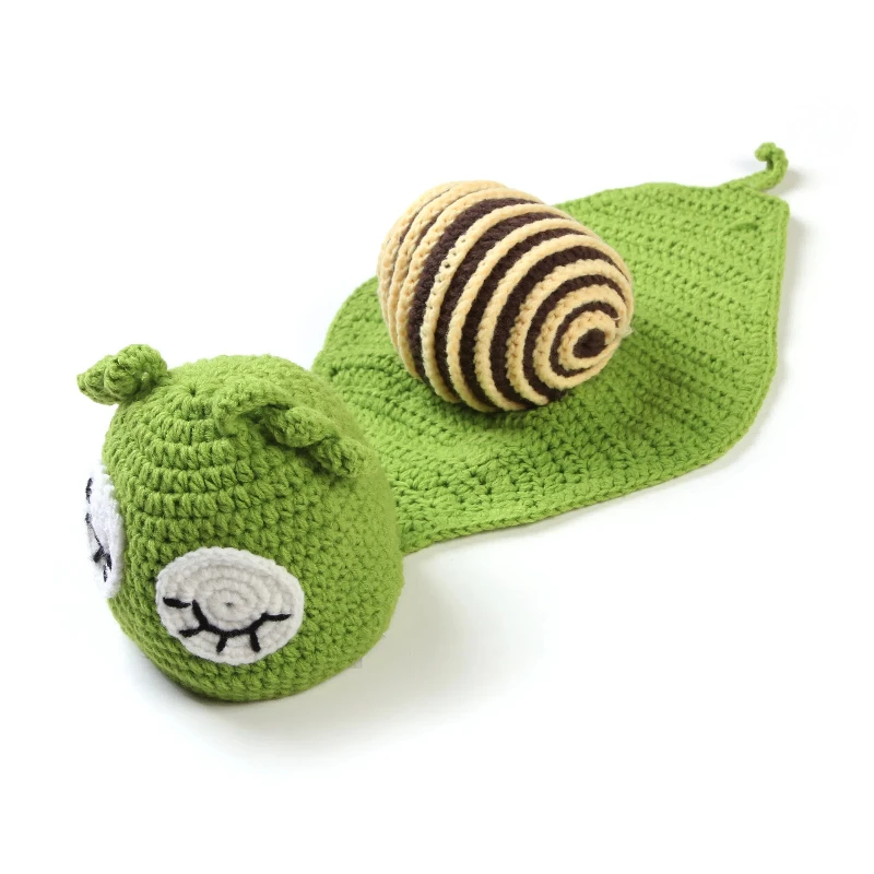 Newborn Knitted Green Snail Set Baby Photography Props Baby Girl Boy Handmade Woolen Snail Set Photography Props Aceessries