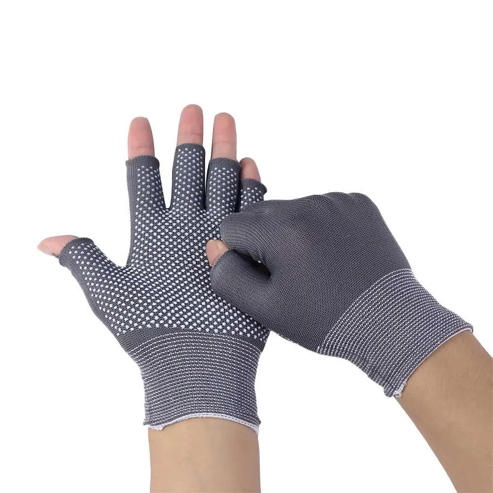 Description Picture 2 of item1Pair Ice Cool Open/Half Fingers Sport Dispensing Cut Fishing Gloves Fishing Accessories Cycling Gloves Three Fingers Gloves