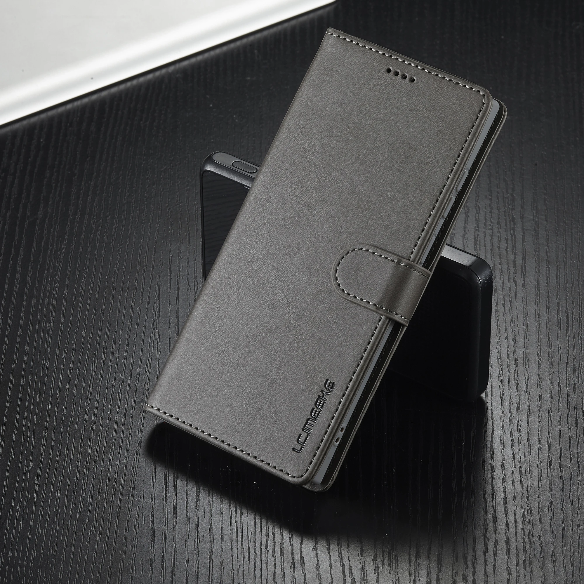 Luxury PU Cowhide Leather Phone Case with Anti-Drop Flip Cover