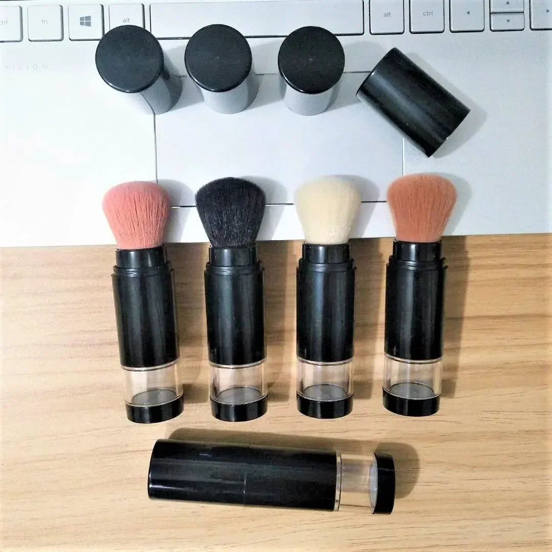 Description Picture 5 of item2 in 1 Foundation Brush Makeup Brush Empty Travel Blush with Refillable Loose Powder Bottle Jar Makeup Beauty Tools