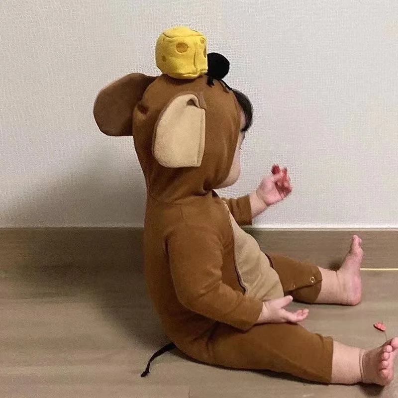 

New Born Baby Clothes Mouse Top Cake Bodysuit Autumn Winter 2024 Fashion Cute Baby Boy One Piece Clothes Toddler Girl Onesie