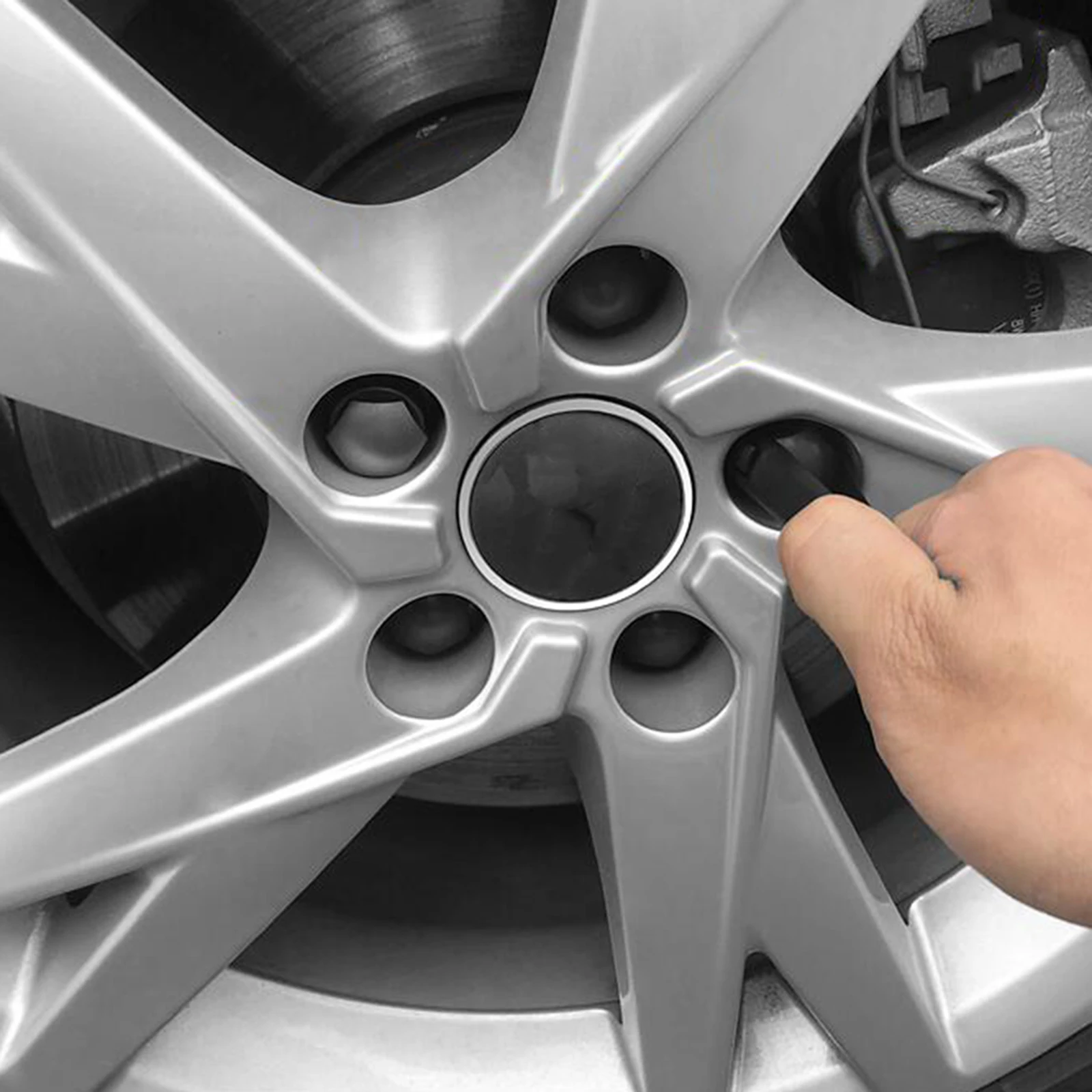 Car Wheel Nut Caps Accessories Auto Tyre Hub Screw Anti-Rust Protection Vehicle Bolts Studs Cover 24x For Audi A4 A6 Q3 Q5