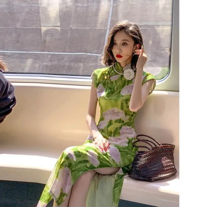 

New Chinese Style Improved Cheongsam Qipao Skirt New Retro Print Waist Half Open Green 2024 Young Girls Daily Life
