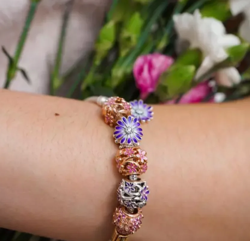 Openwork Pink Purple Golden Blue Daisy Flower Charm Bead Fit Original European Silver 925 Bracelet Necklace DIY Women  Jewelry 2