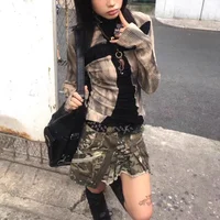 Femmes Y2k Vêtements Hauts côtelés Vintage Harajuku Croix Imprimé T-shirt Grunge Esthétique Manches Longues Patchwork Hauts Tendance 2000s 5