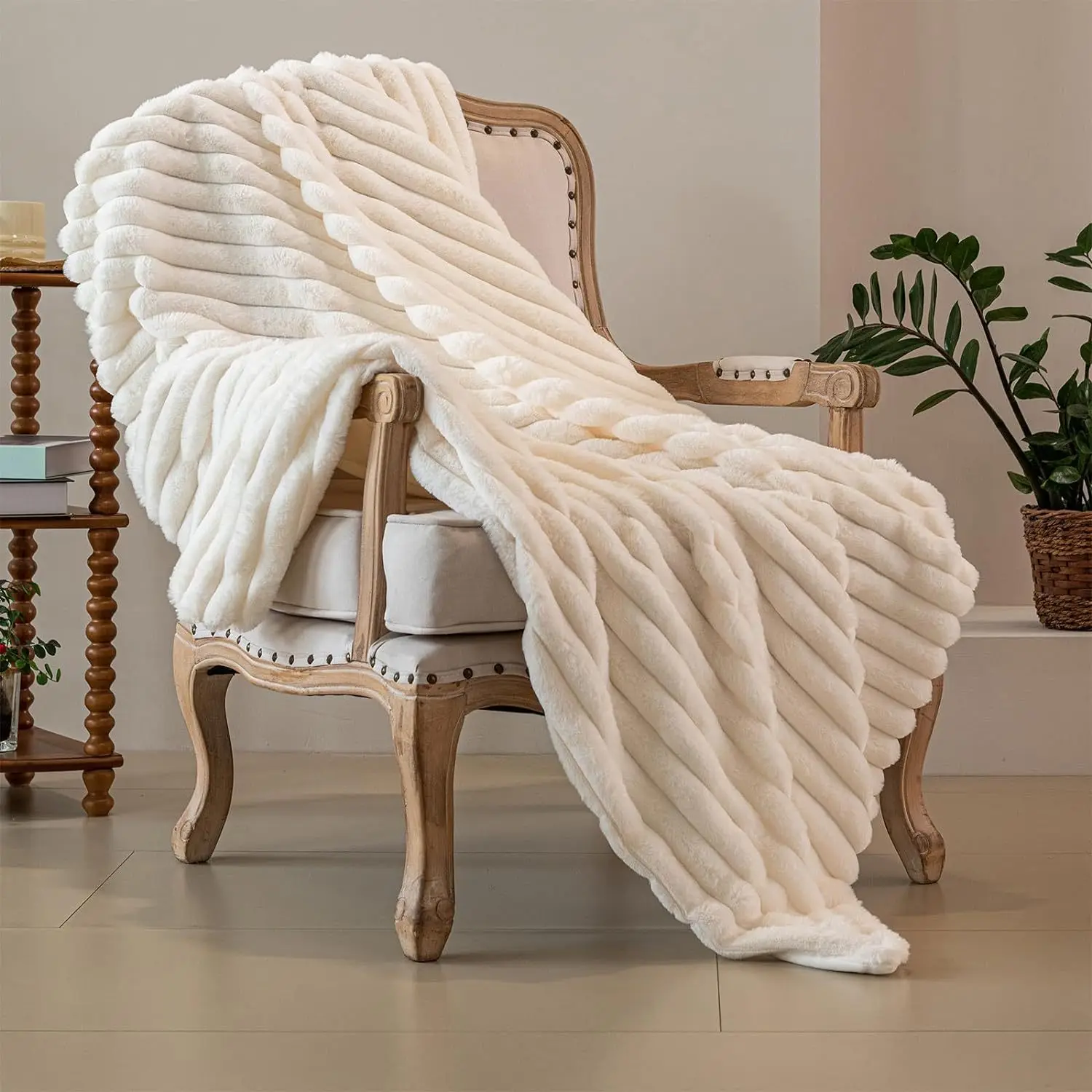 

Household blankets for beds, double-layered thickened sofa throw blanket