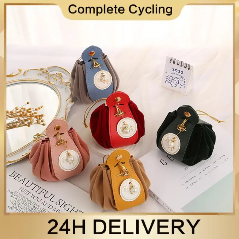 DND 주사위 가방 트레이 용  가죽 5 셀틱 디자인 D & D 롤 플레잉 RPG 선물 아이디어 동전 지갑을위한 귀여운 Dra..