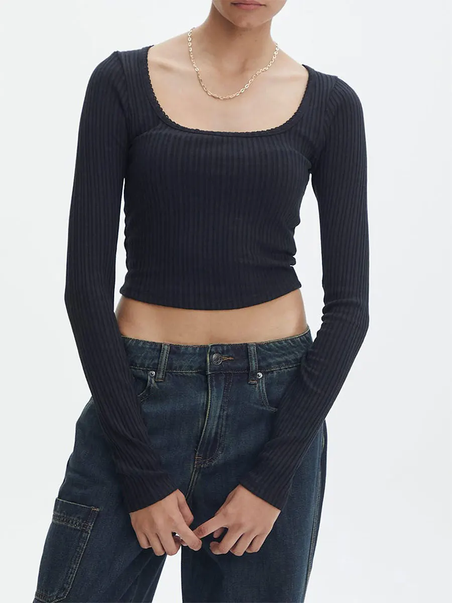 

Women’s Solid Color Ribbed Crop Tops Long Sleeve Lace Trim Scoop Neck Slim Fit Tshirts Y2k Streetwear Harajuku Basic Top Clothes