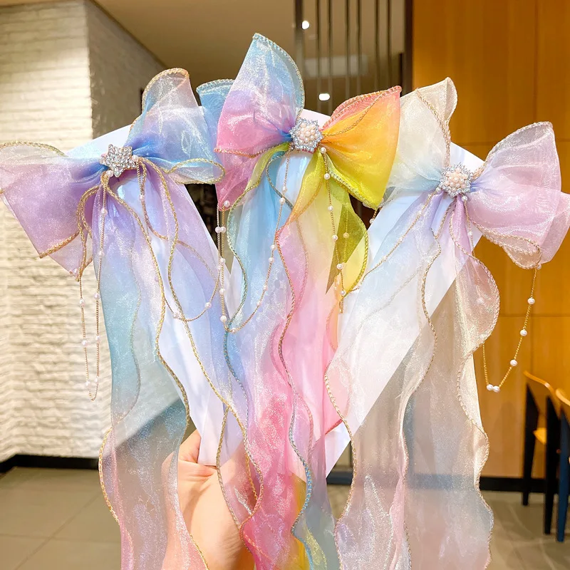 Рисунок 2 - Зажим для волос в виде бабочки