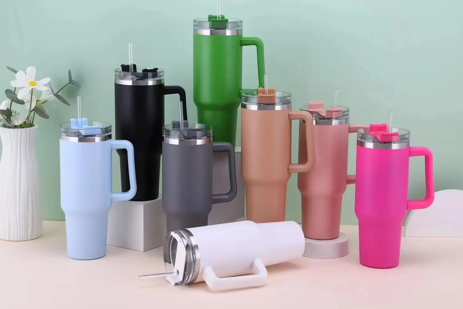Cafe Insulated Tumbler Straw Stainless Steel Coffee Termos Cup In-Car Vacuum Flasks Portable Water Bottle 40oz Mug With Handle 10 S759b3dd51b924f269863294184ffcbc8h