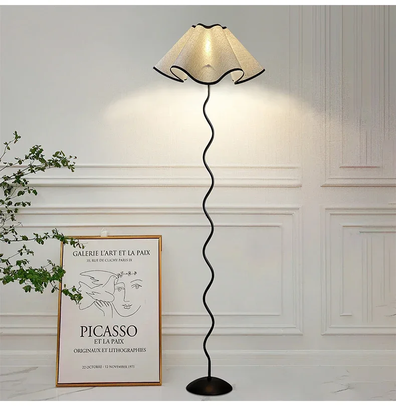 Description Picture 6 of itemNordic Ins Fashion Fabric Art Flower Floor Lamp LED 27 Modern Table Light Floor LightsLiving Room Sofas Study Bedroom Bedside