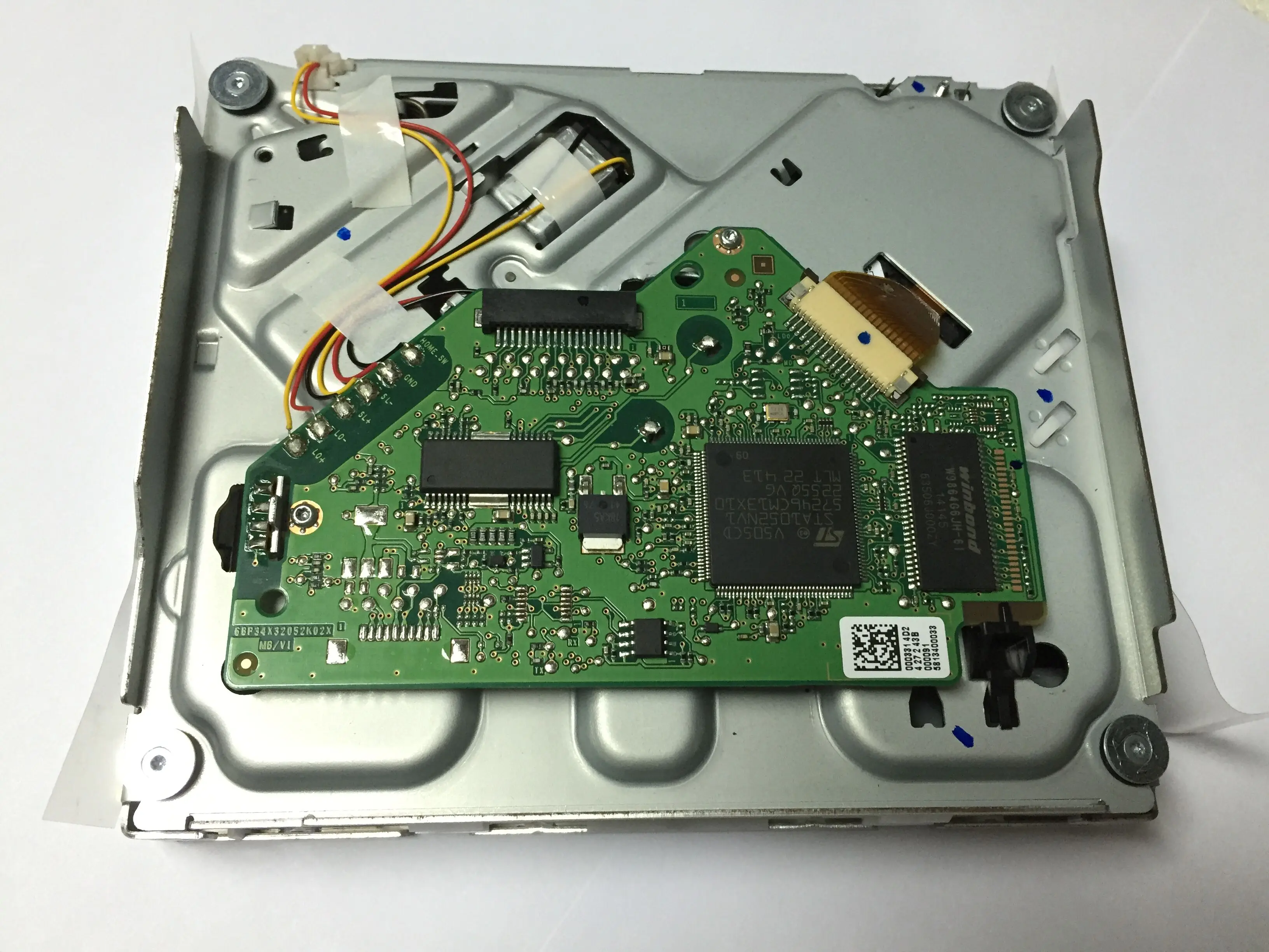 오리지널 신제품 PLDS APM CDM-M10 4.7/5 CDM-M10 4.11/5 단일 CD 메커니즘 데크 VW 포드 G.M 로위 차량용 라디오 오디오