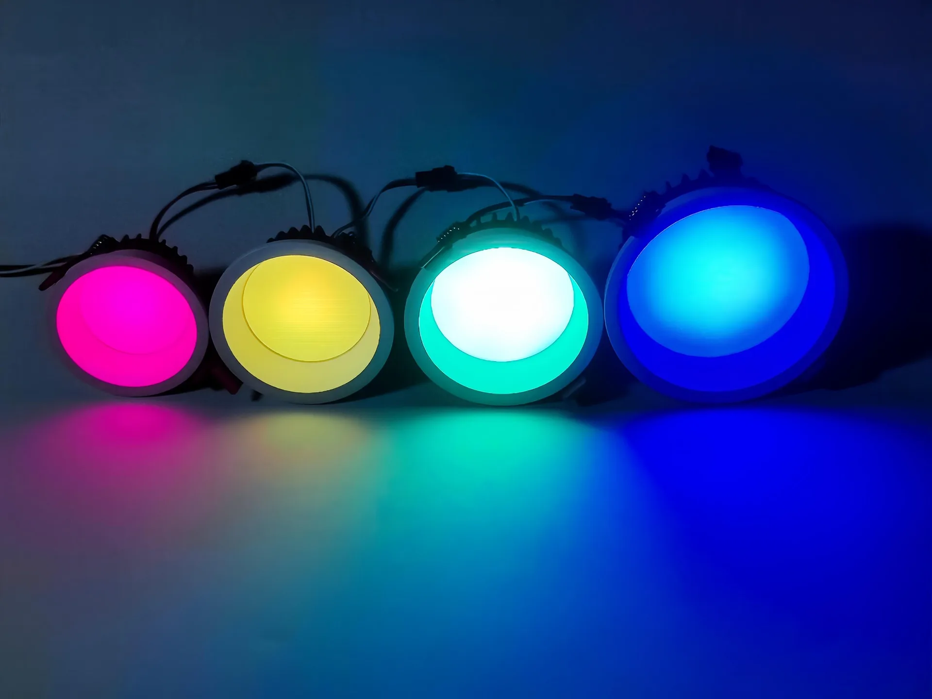 8W/10W/12W/20W DC24V WS2811 RGBIC 주소 지정 가능 LED 스마트 픽셀 천장 조명 실내용 3핀 JST 입출력 100도