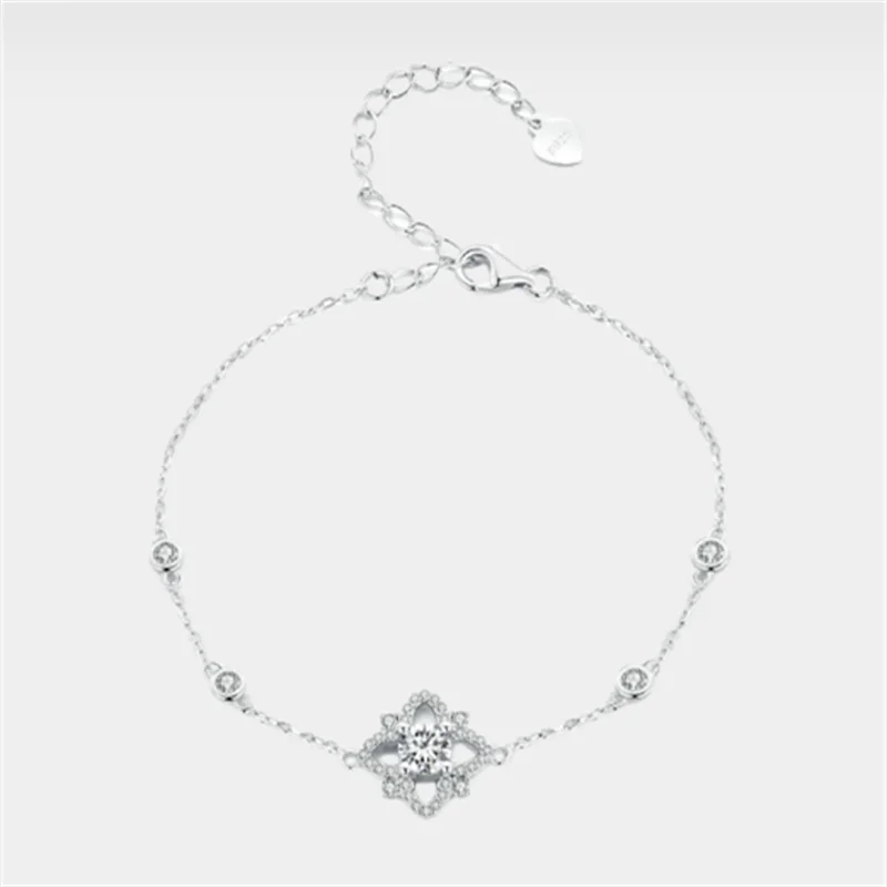 

MSB004 Lefei Fashion Luxury Trendy Classic Moissanite Fine Creative Clover Bracelet Women Sterling Silver 925 Party Jewelry Gift