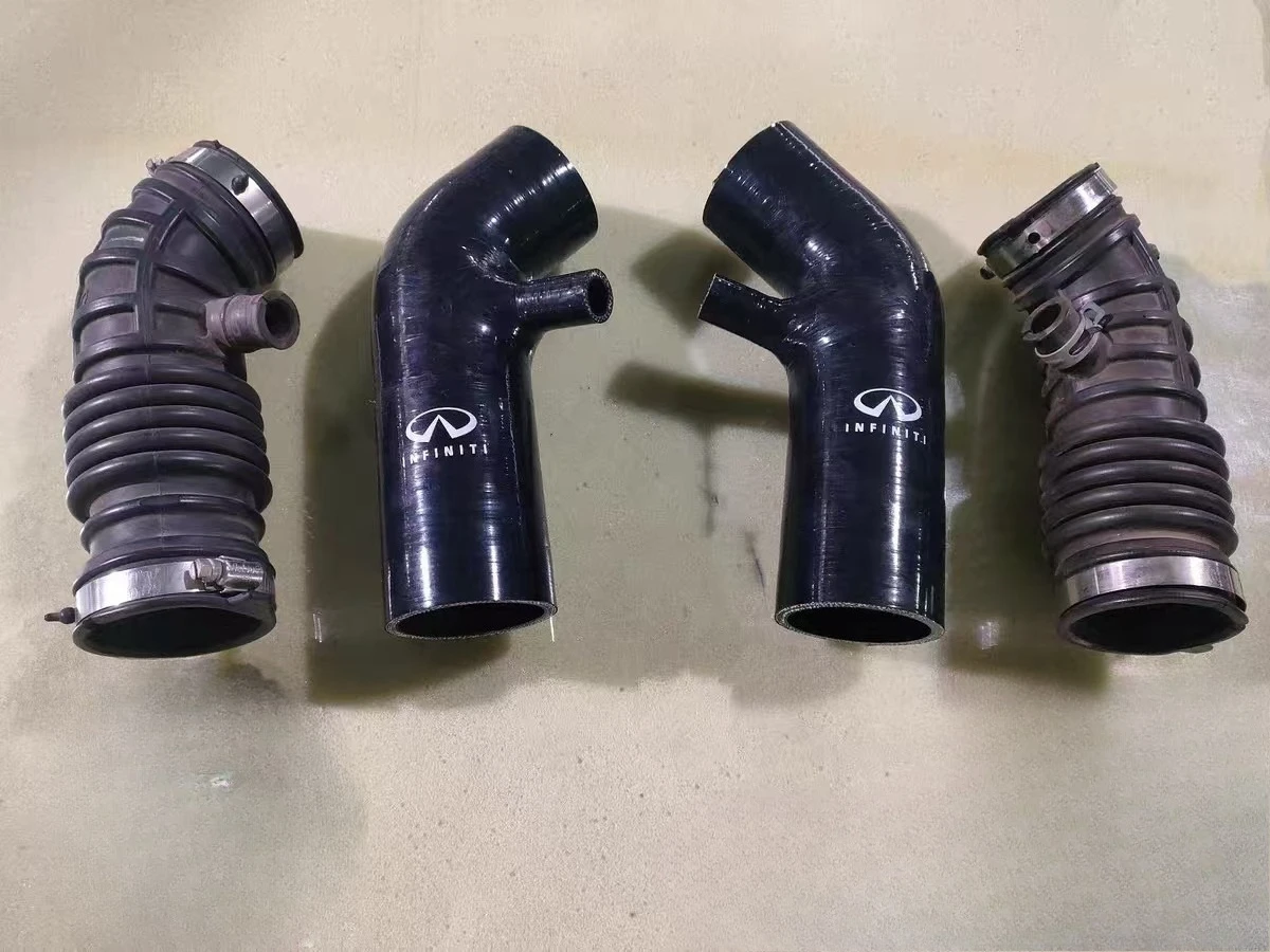 인피니티 QX70 Fx37 FX35 VQ37용 오리지널 165761CZ0A-1A 165761CB0A 165761CB1A와 호환되는 고품질 흡기 호스 파이프 한 쌍
