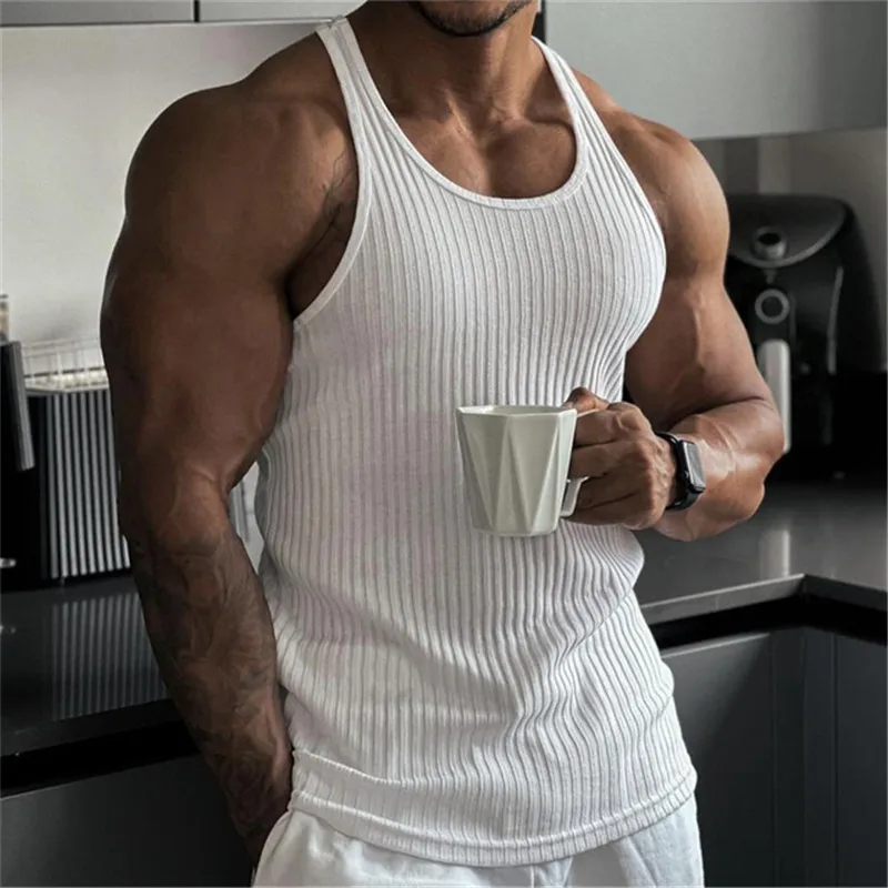 

2023 new Men fitness gym Tank top men Fitness sleeveless shirt Male black breathable Sports vest Undershirt Gyms Running vest