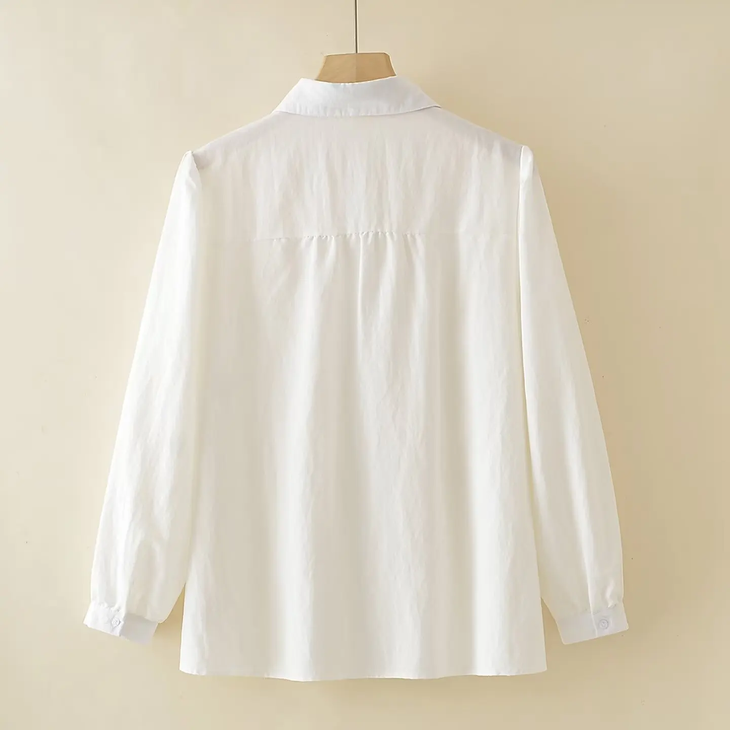 XXXXL Fashion Plus Size Women's Blouses Autumn New Style Simple Lace Puff Long Sleeved Shirt 8093