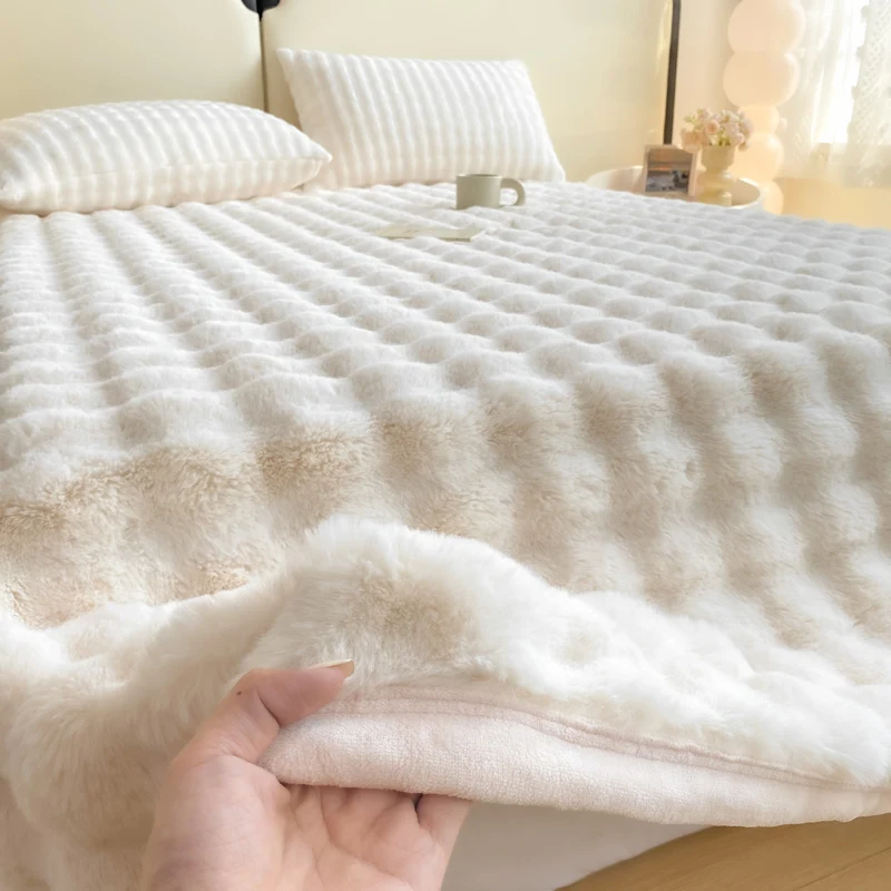 New Plush Velvet Flat Sheets Heavyweight Bed Sheet King Sheets for Winter Warm Single Queen Blanket Bedspreads 3